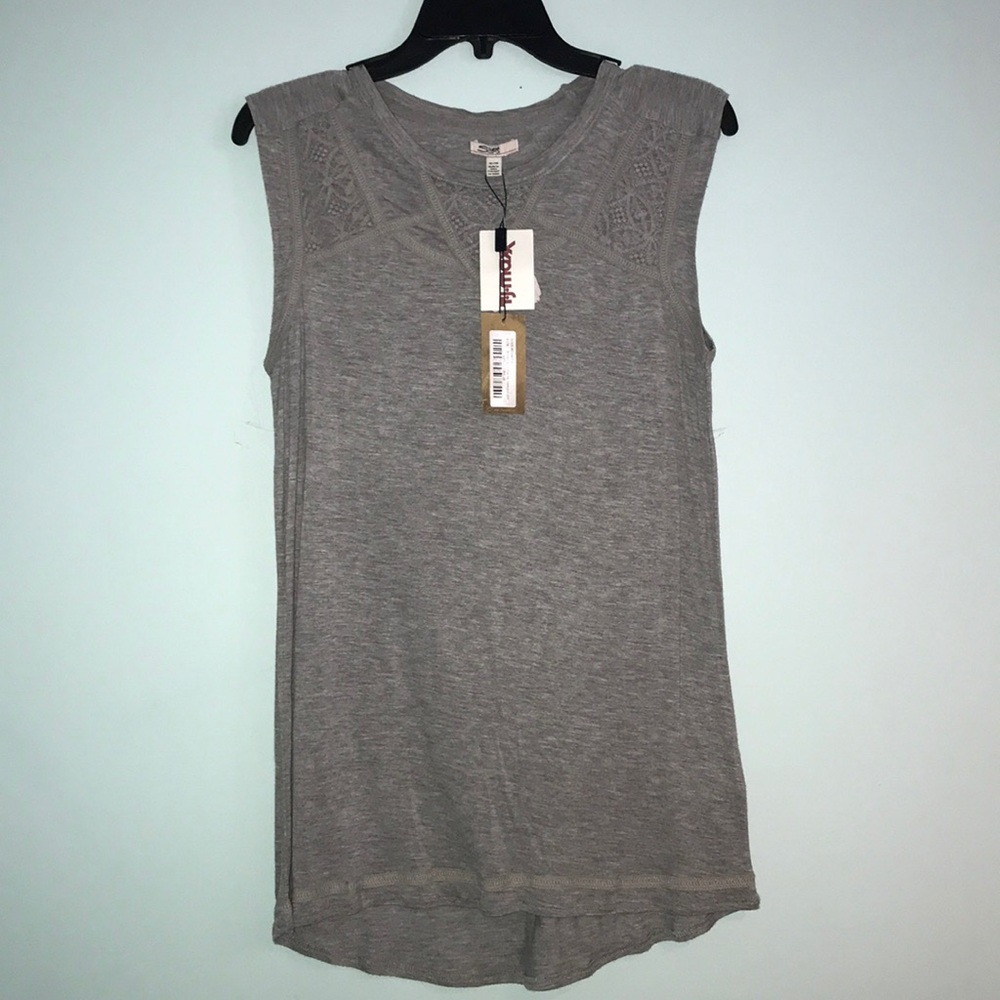 Blouse, Tank top